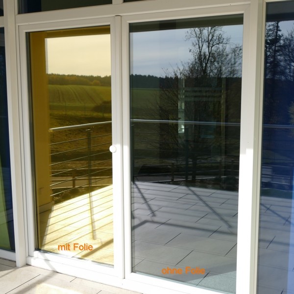z1327-hahn-sonnenschutz-sonnenschutzfolie-go20-gold-innen-aussenansicht