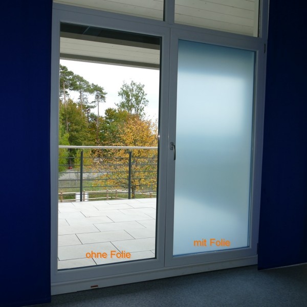 z2124-000-hahn-sonnenschutz-sichtschutzfolie-blau-matt-innen-innenansicht