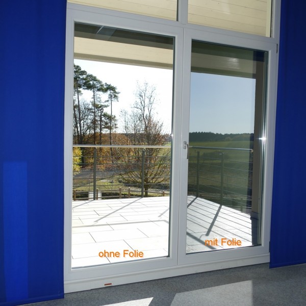 z1421-000-hahn-sonnenschutz-sonnenschutzfolie-br20-bronze-aussen-innenansicht